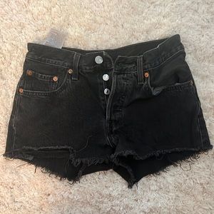 LEVIS 501 denim black shorts size 24